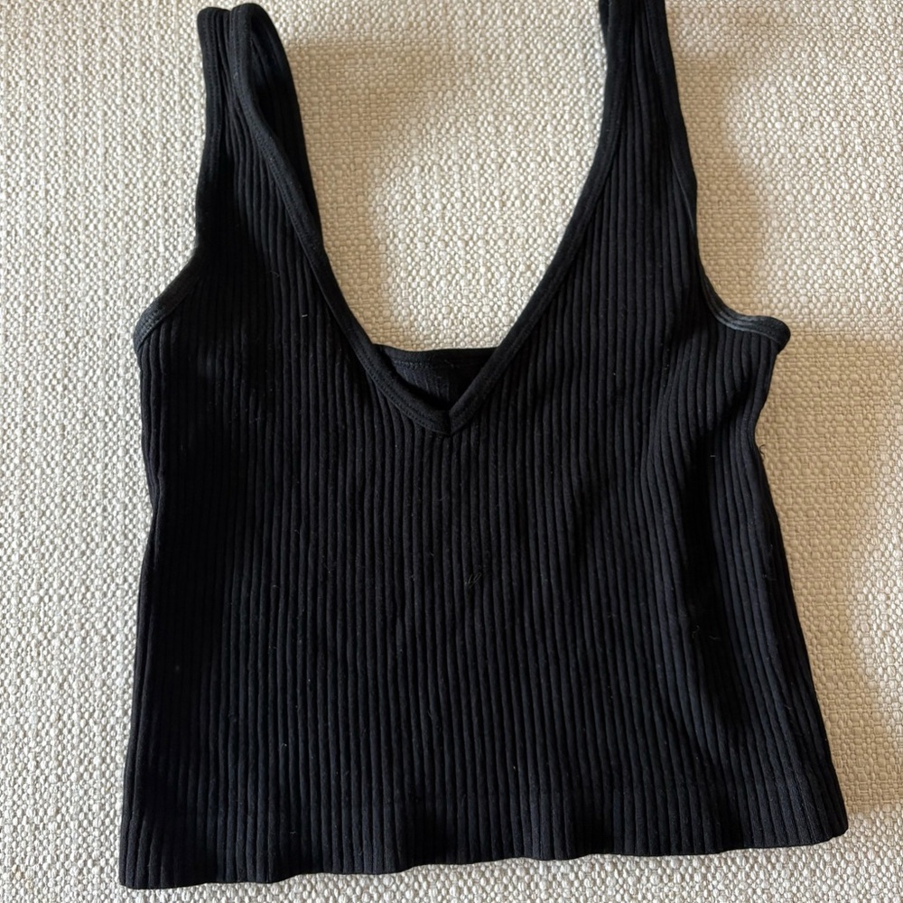 Black Cropped Ribbed TankTop